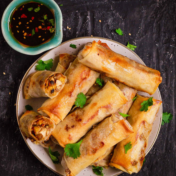 Spring Roll & Noodles (contains 1,2,3,6,9,14) – Kanok Thai Restaurant